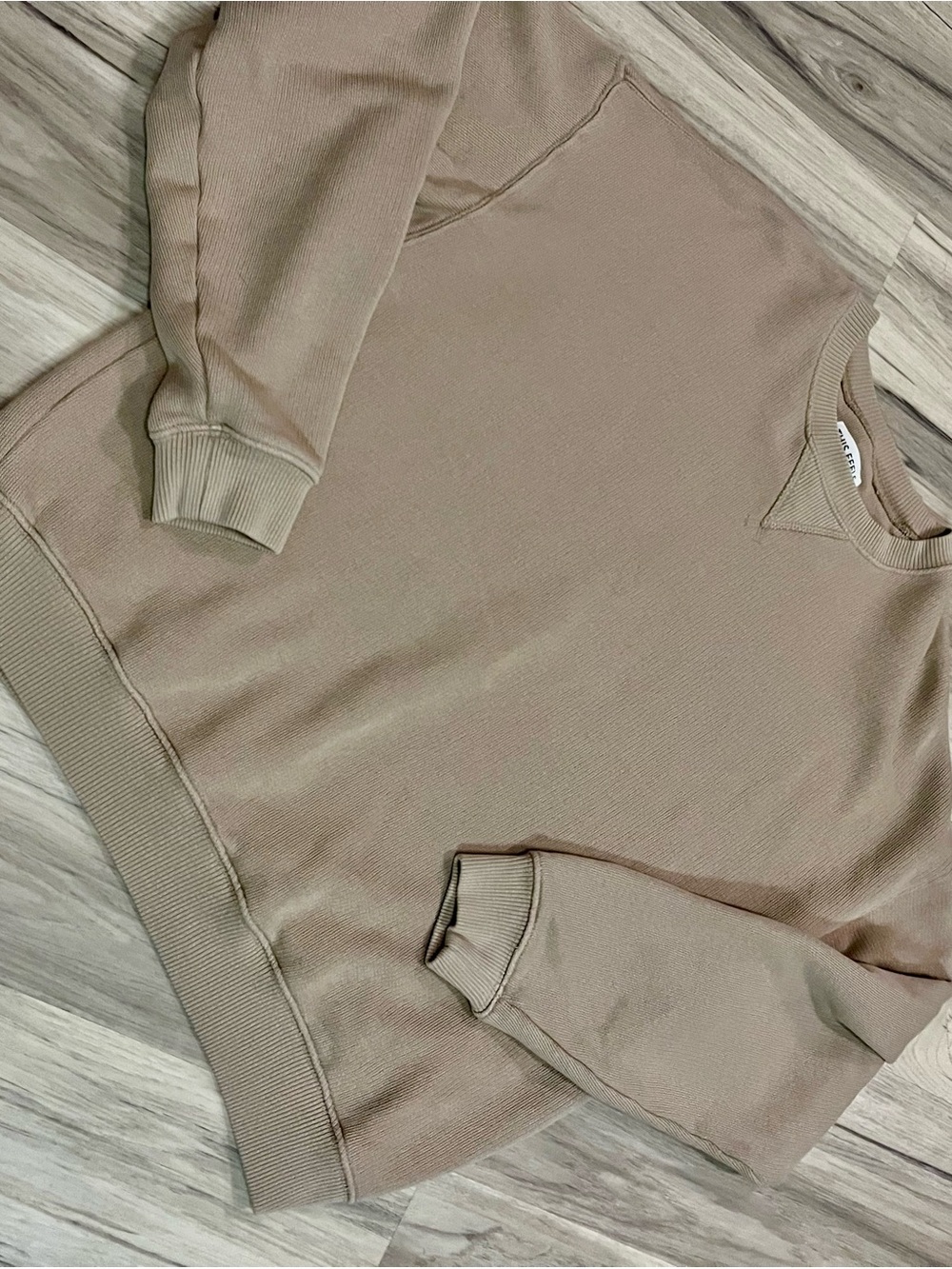 American Eagle Outfitters Neutral Crewneck Sweatshirt in Taupe